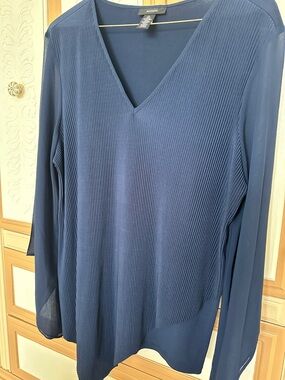 Alfani Navy Pleated V-Neck Long-Sleeve Blouse